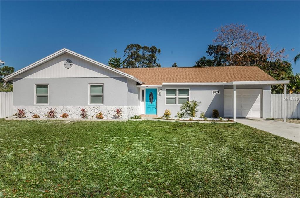 Homes for sale in Saint Petersburg, FL | 687 Jasmine Wy S, Saint Petersburg, FL 33705 | MLS# T2862587