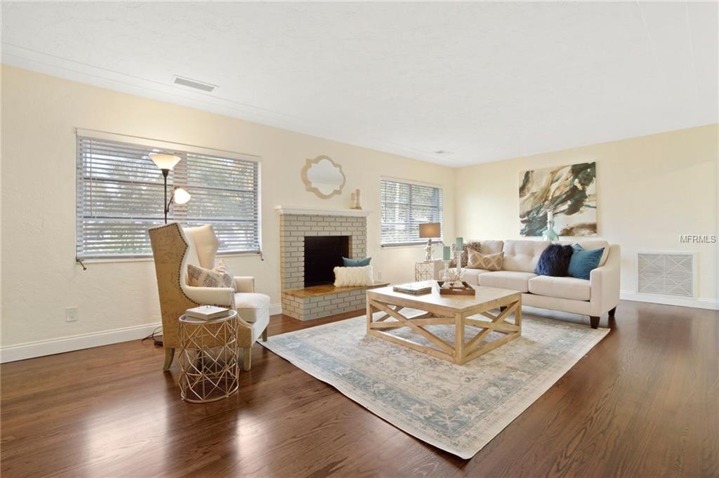 Homes for sale in Saint Petersburg, FL | 7912 Garden Dr N, Saint Petersburg, FL 33710 | MLS# U7846106