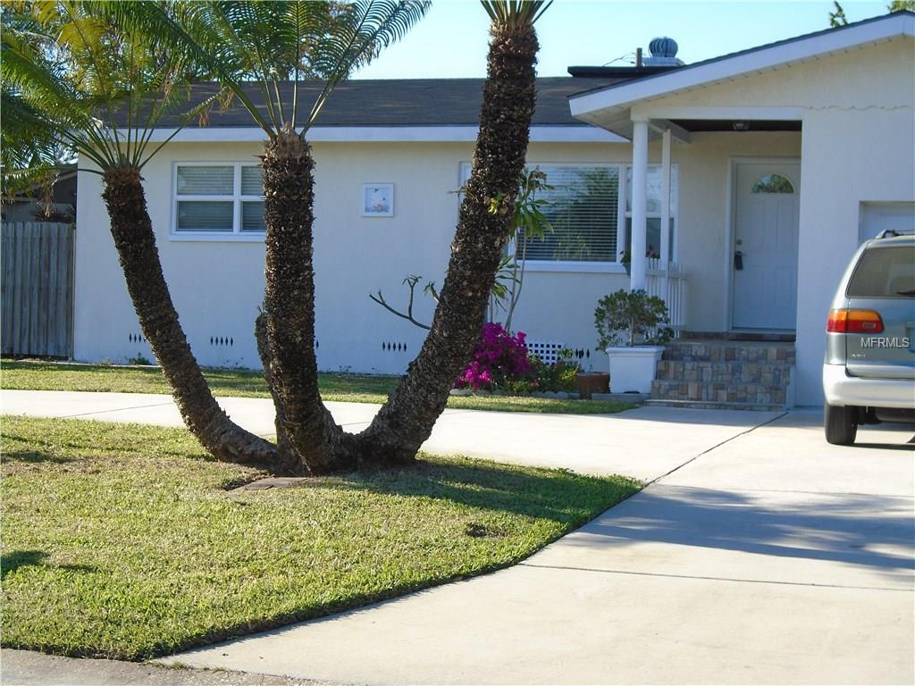 Homes for sale in Saint Petersburg, FL | 211 89Th Ave N, Saint Petersburg, FL 33702 | MLS# U7847345