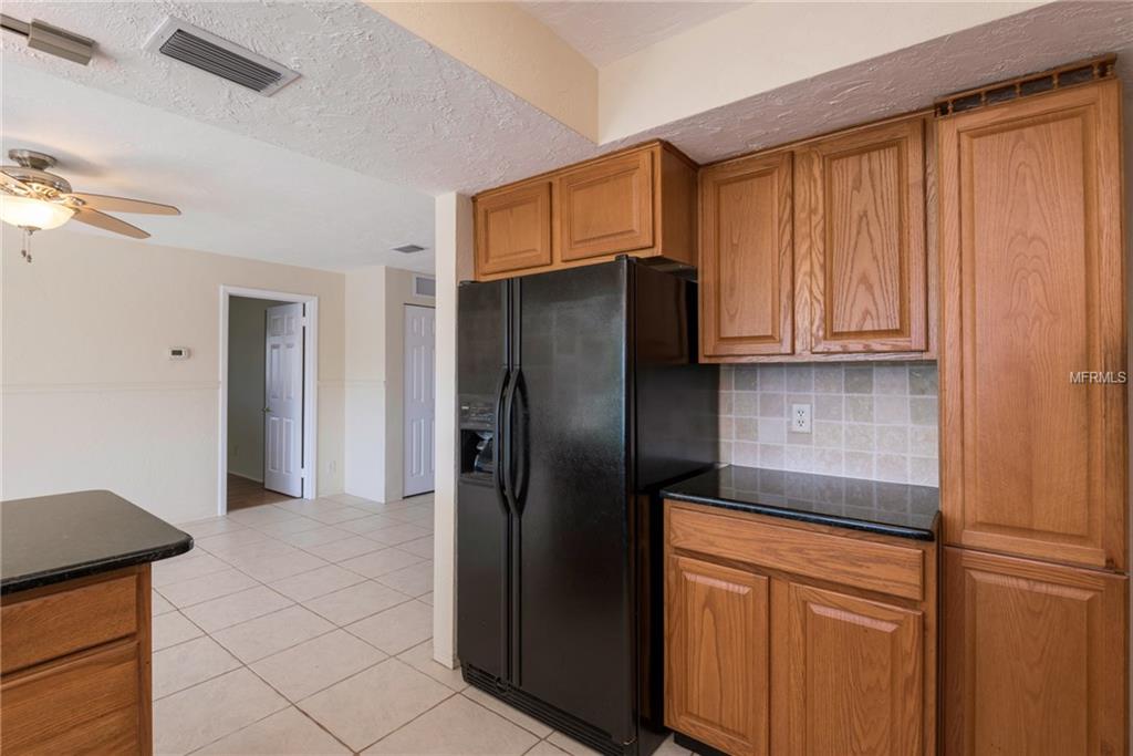 5th image of 1482 51St Ave Ne, Saint Petersburg, FL 33703 | MLS# U7850708