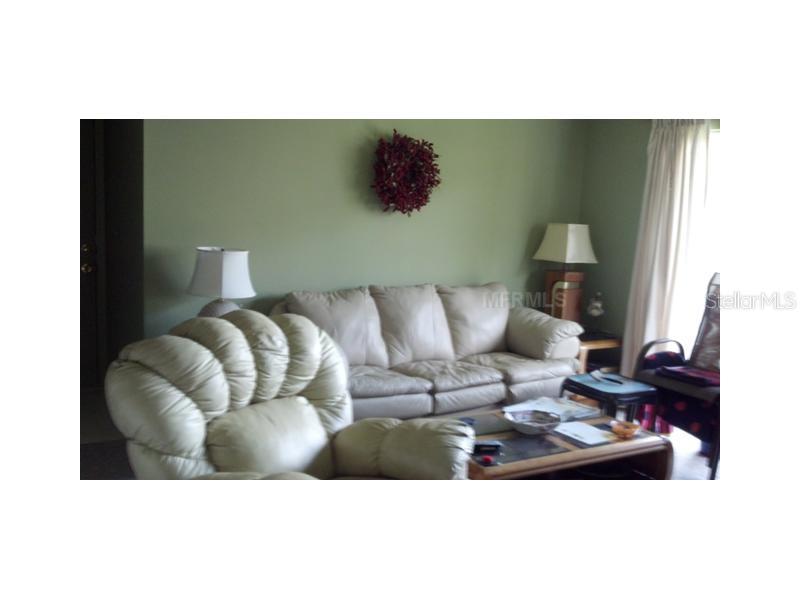 2nd image of 4115 Chatham Oak Ct #217, Tampa, FL 33624 | MLS# T2575561
