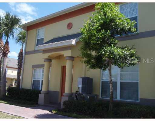 Homes for sale in Saint Petersburg, FL | 3845 Island Wy, Saint Petersburg, FL 33705 | MLS# U7407477