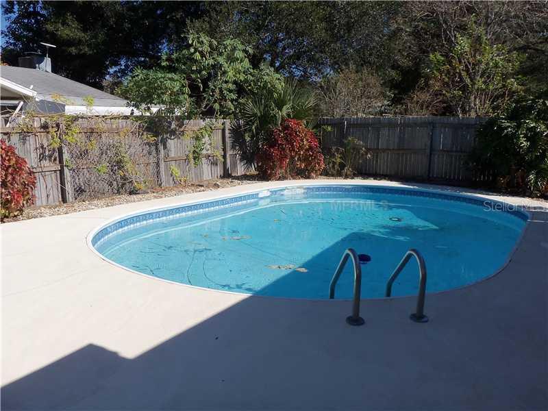 Homes for sale in Seffner, FL | 609 Missionwoode Dr, Seffner, FL 33584 | MLS# T2545006