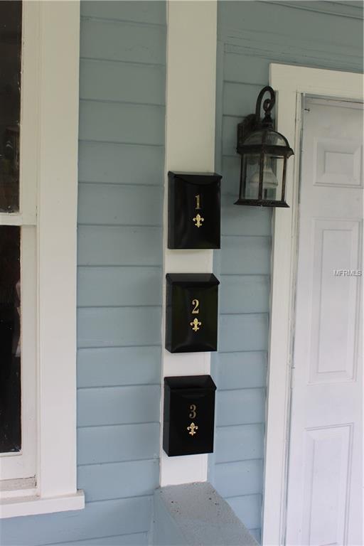 3rd image of 940 25Th St N, Saint Petersburg, FL 33713 | MLS# U8033312