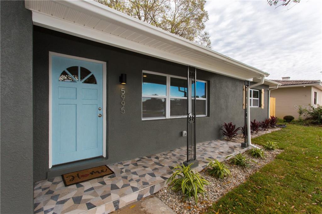 Homes for sale in Saint Petersburg, FL | 5995 44Th Ave N, Saint Petersburg, FL 33709 | MLS# U8072327