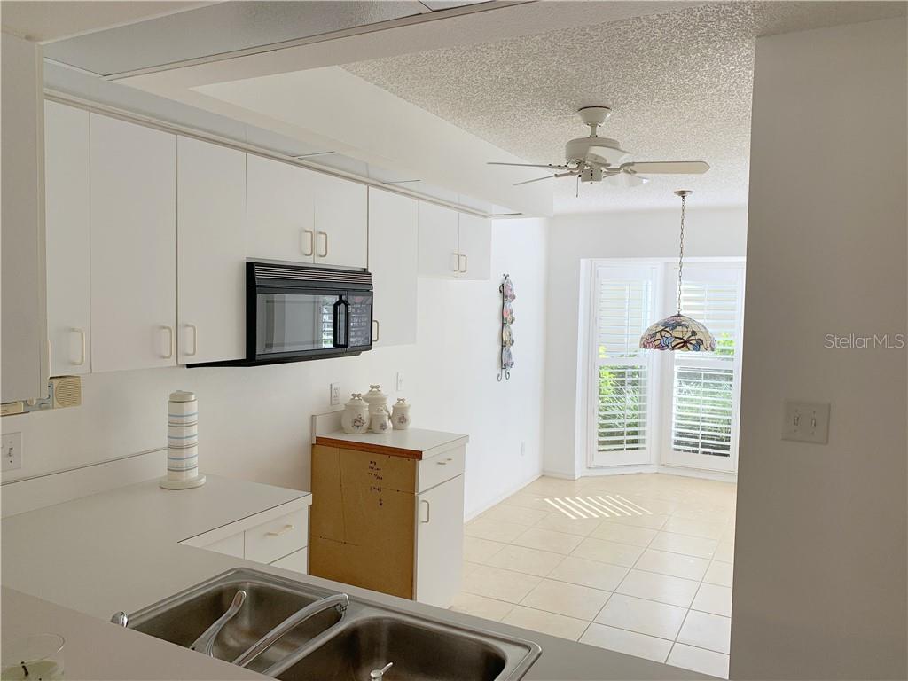 Homes for sale in Venice, FL | 841 Waterside Dr #104, Venice, FL 34285 | MLS# N6113453
