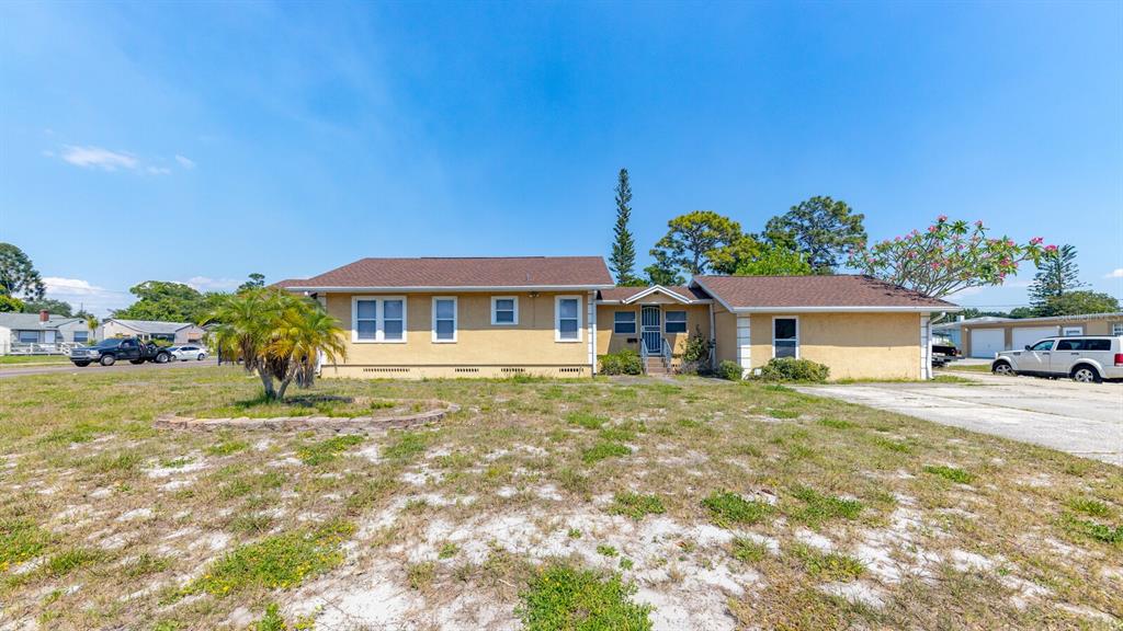 Homes for sale in Saint Petersburg, FL | 3662 5Th Ave S, Saint Petersburg, FL 33711 | MLS# T3305001