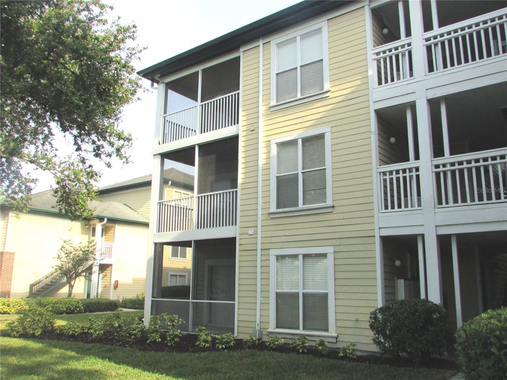 1st image of 4115 Chatham Oak Ct #215, Tampa, FL 33624 | MLS# T3318046