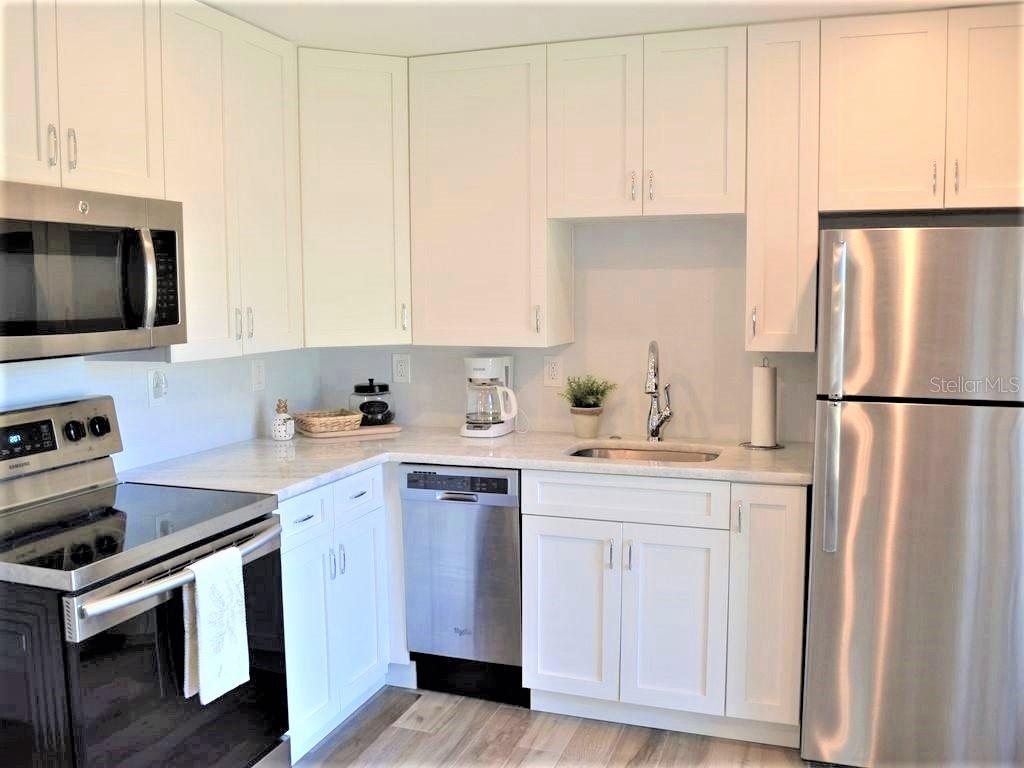 Homes for sale in Saint Petersburg, FL | 855 28Th Ave N, Saint Petersburg, FL 33704 | MLS# U8135572