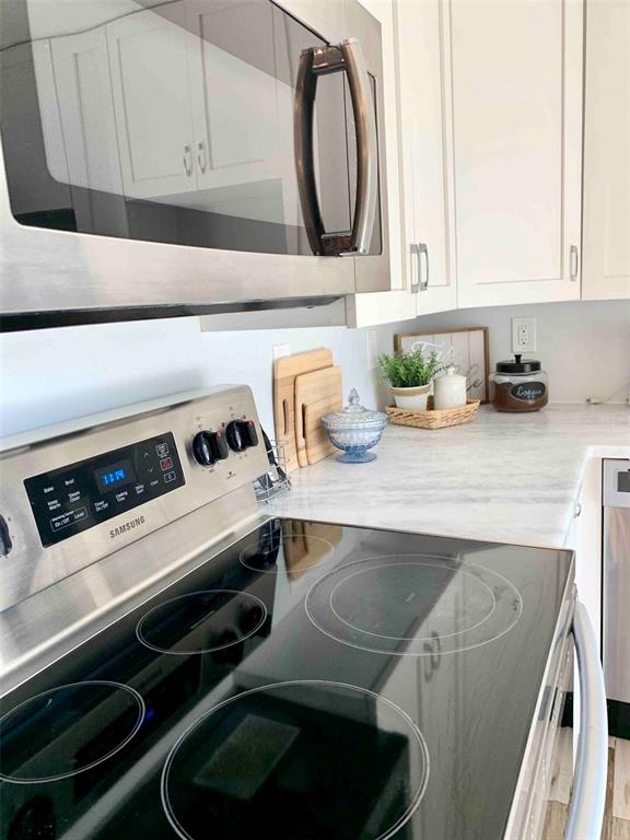Homes for sale in Saint Petersburg, FL | 855 28Th Ave N, Saint Petersburg, FL 33704 | MLS# U8135572