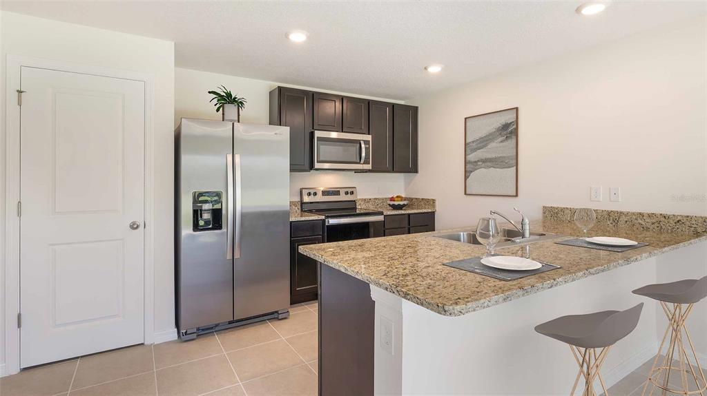 3rd image of 2496 Rim Dr, Spring Hill, FL 34609 | MLS# T3349585