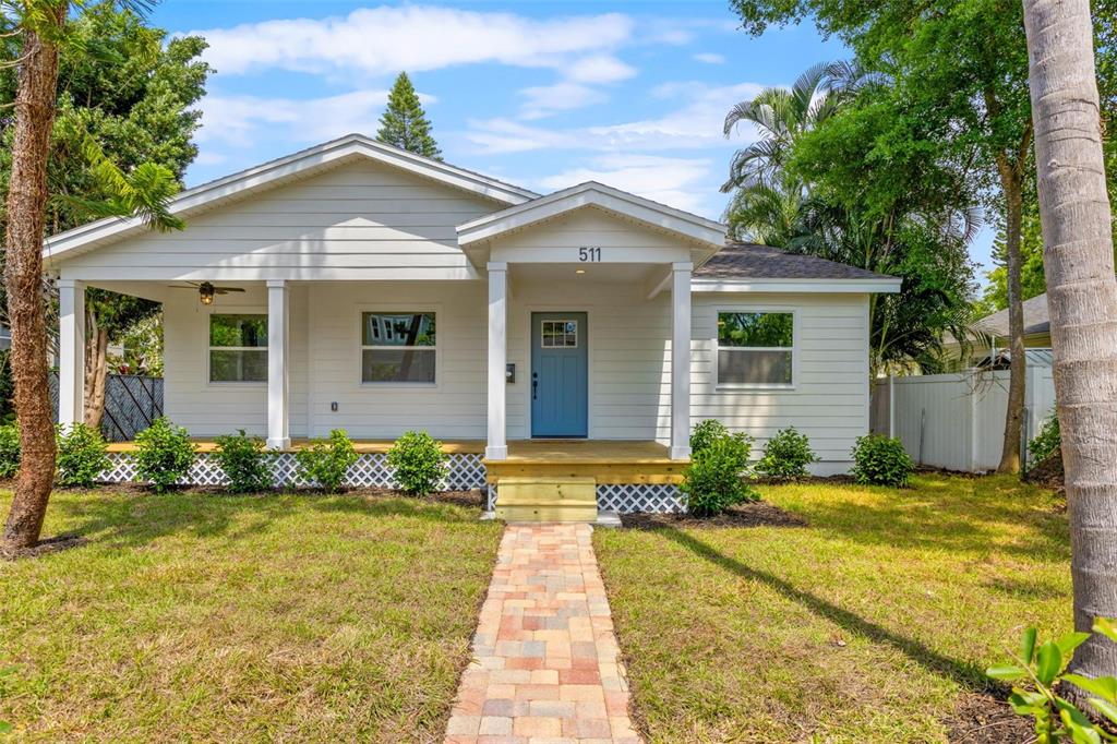 1st image of 511 25Th Ave N, Saint Petersburg, FL 33704 | MLS# T3363996