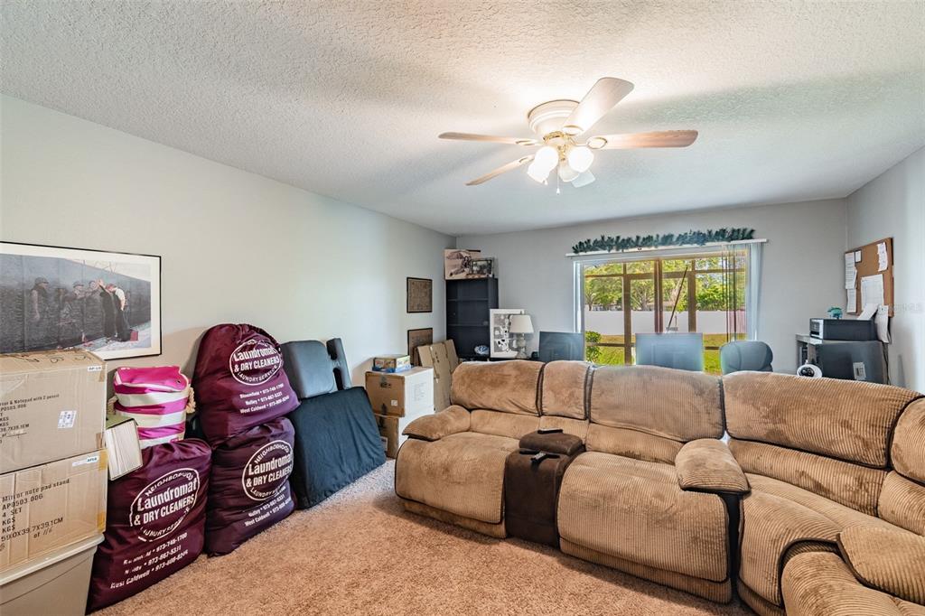 Homes for sale in Saint Petersburg, FL | 192 Coquina Bay Dr, Saint Petersburg, FL 33705 | MLS# T3369326