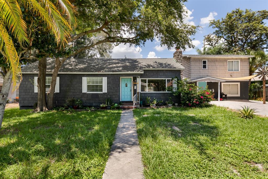 Homes for sale in Saint Petersburg, FL | 4925 2Nd Ave S, Saint Petersburg, FL 33707 | MLS# T3386425