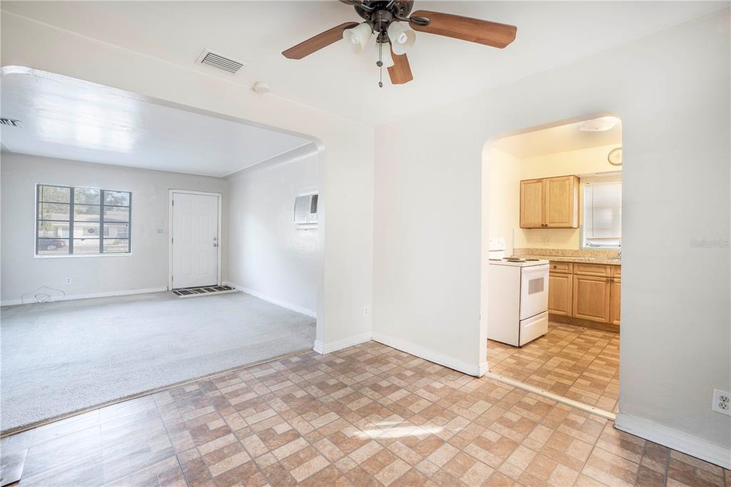 4th image of 3920 5Th Ave N, Saint Petersburg, FL 33713 | MLS# U8180996
