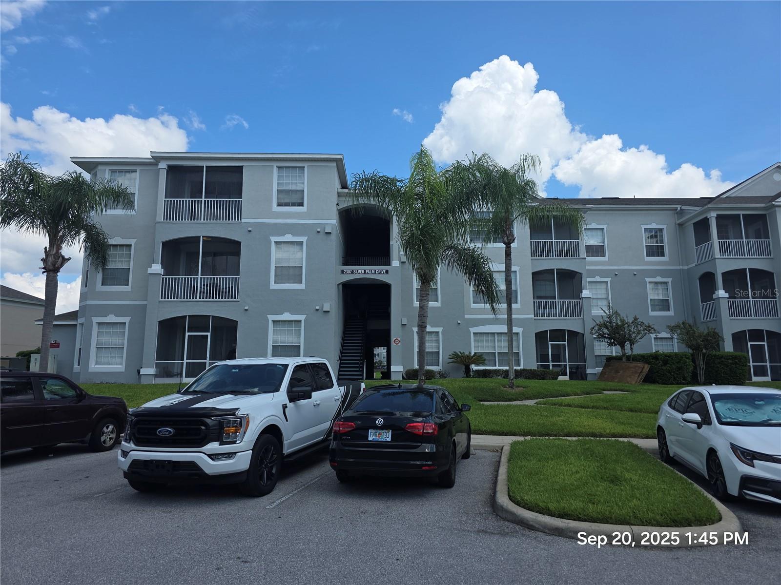 Homes for sale in Kissimmee, FL | 2307 Silver Palm Dr #202, Kissimmee, FL 34747 | MLS# T3414783