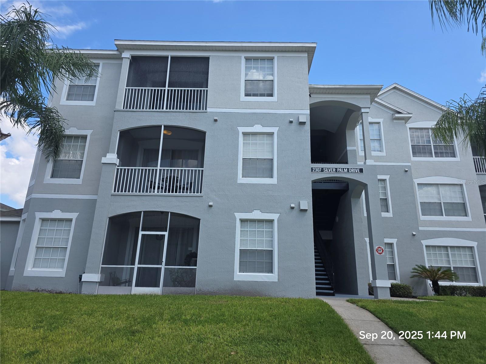 Homes for sale in Kissimmee, FL | 2307 Silver Palm Dr #202, Kissimmee, FL 34747 | MLS# T3414783