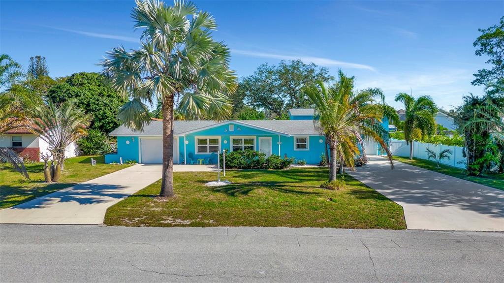 Homes for sale in Bradenton, FL | 915 67Th St Nw, Bradenton, FL 34209 | MLS# A4556951