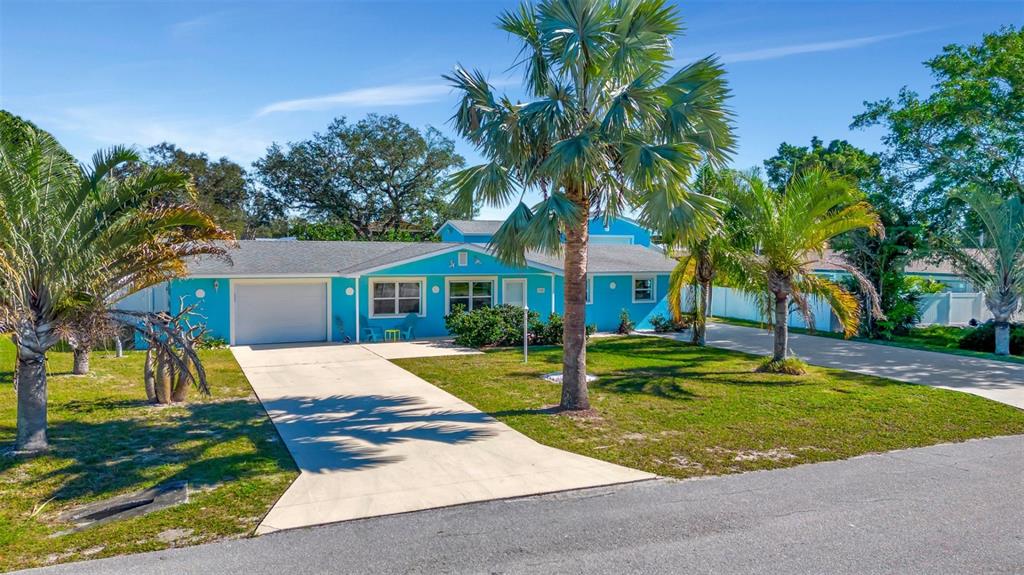 Homes for sale in Bradenton, FL | 915 67Th St Nw, Bradenton, FL 34209 | MLS# A4556951