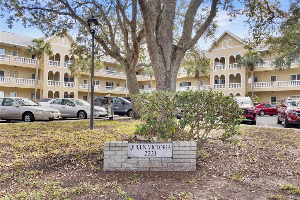 Homes for sale in Clearwater, FL | 2221 Norwegian Dr #35, Clearwater, FL 33763 | MLS# U8187811