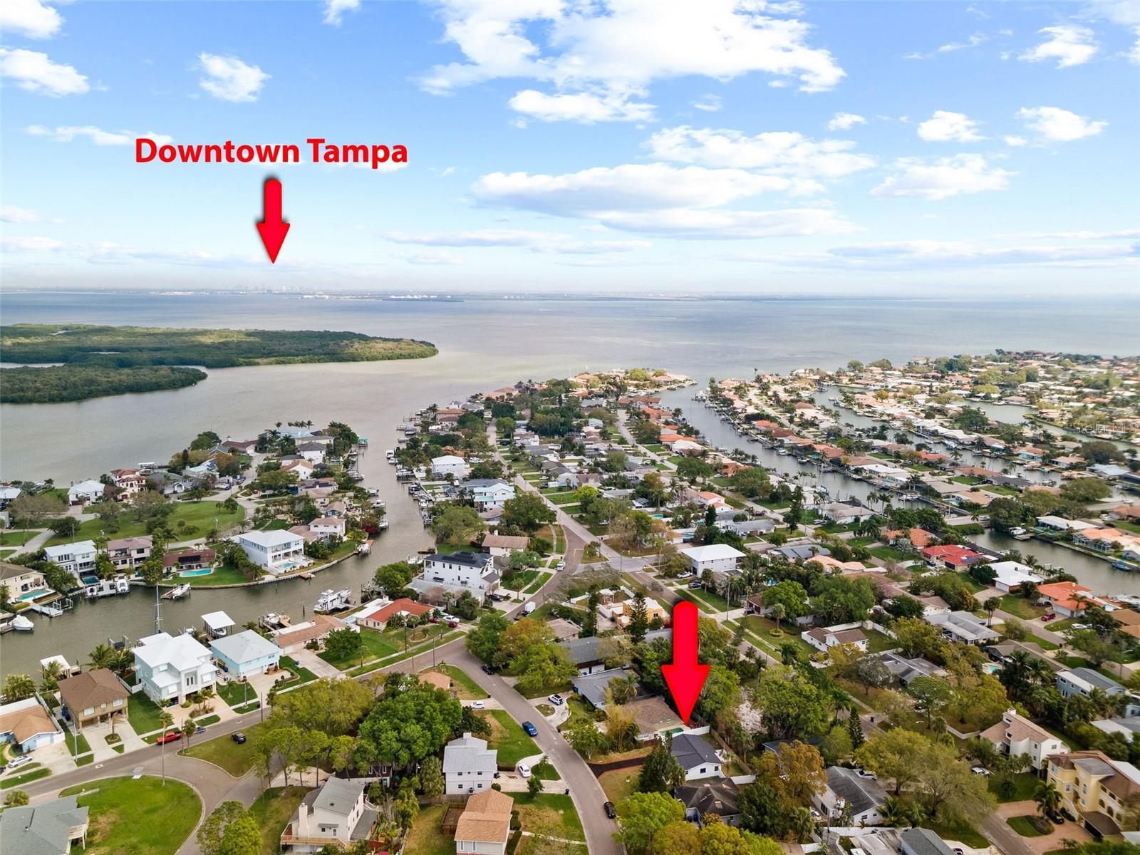 Homes for sale in Saint Petersburg, FL | 1920 New Hampshire Ave Ne, Saint Petersburg, FL 33703 | MLS# T3431279