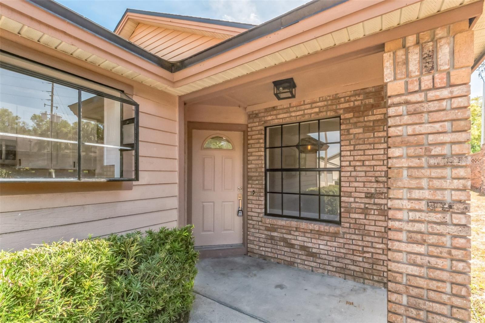 Homes for sale in Apopka, FL | 1279 Whispering Winds Ct, Apopka, FL 32703 | MLS# A4565520