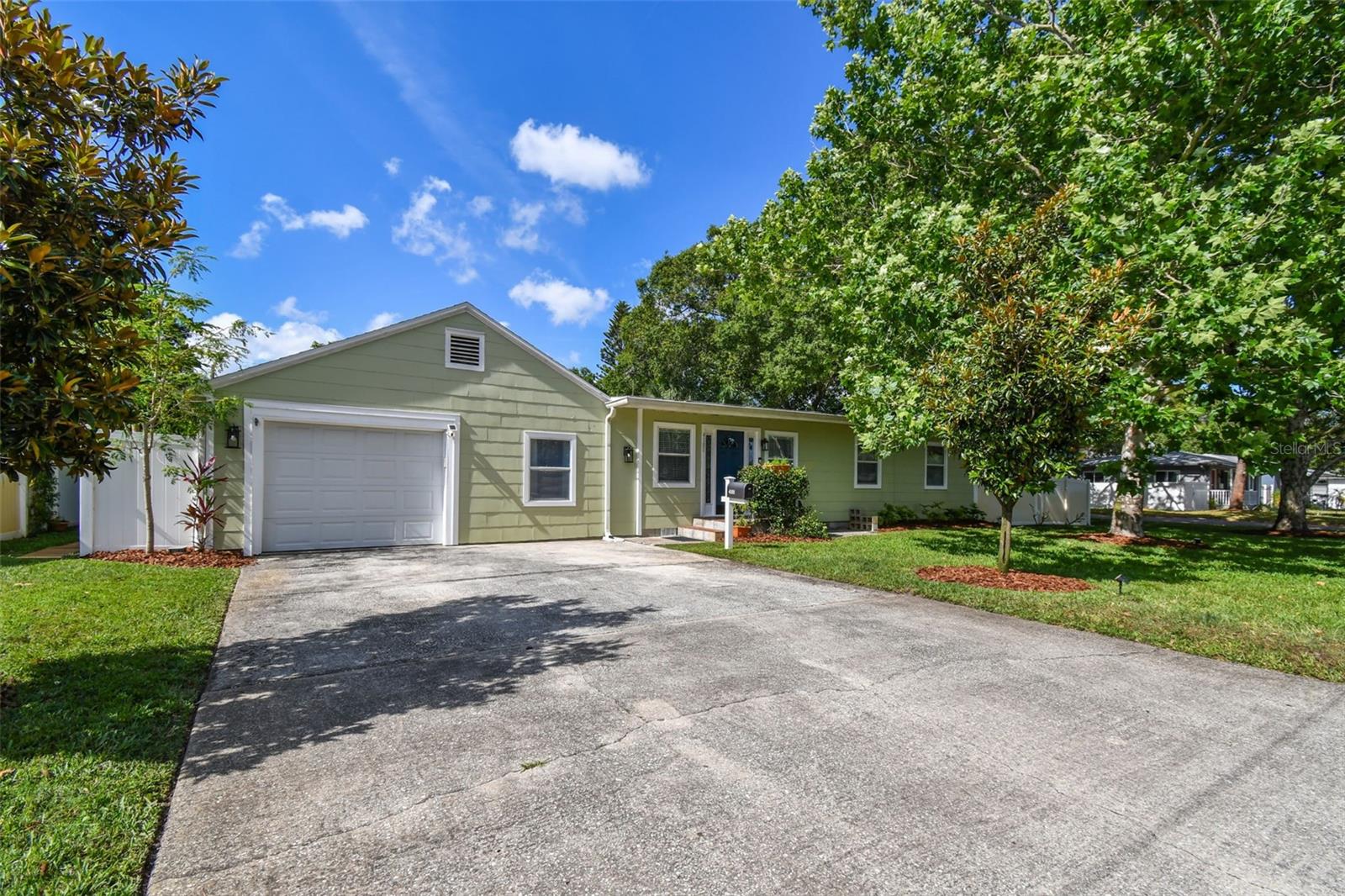 Homes for sale in Saint Petersburg, FL | 4101 11Th Ave N, Saint Petersburg, FL 33713 | MLS# U8199184