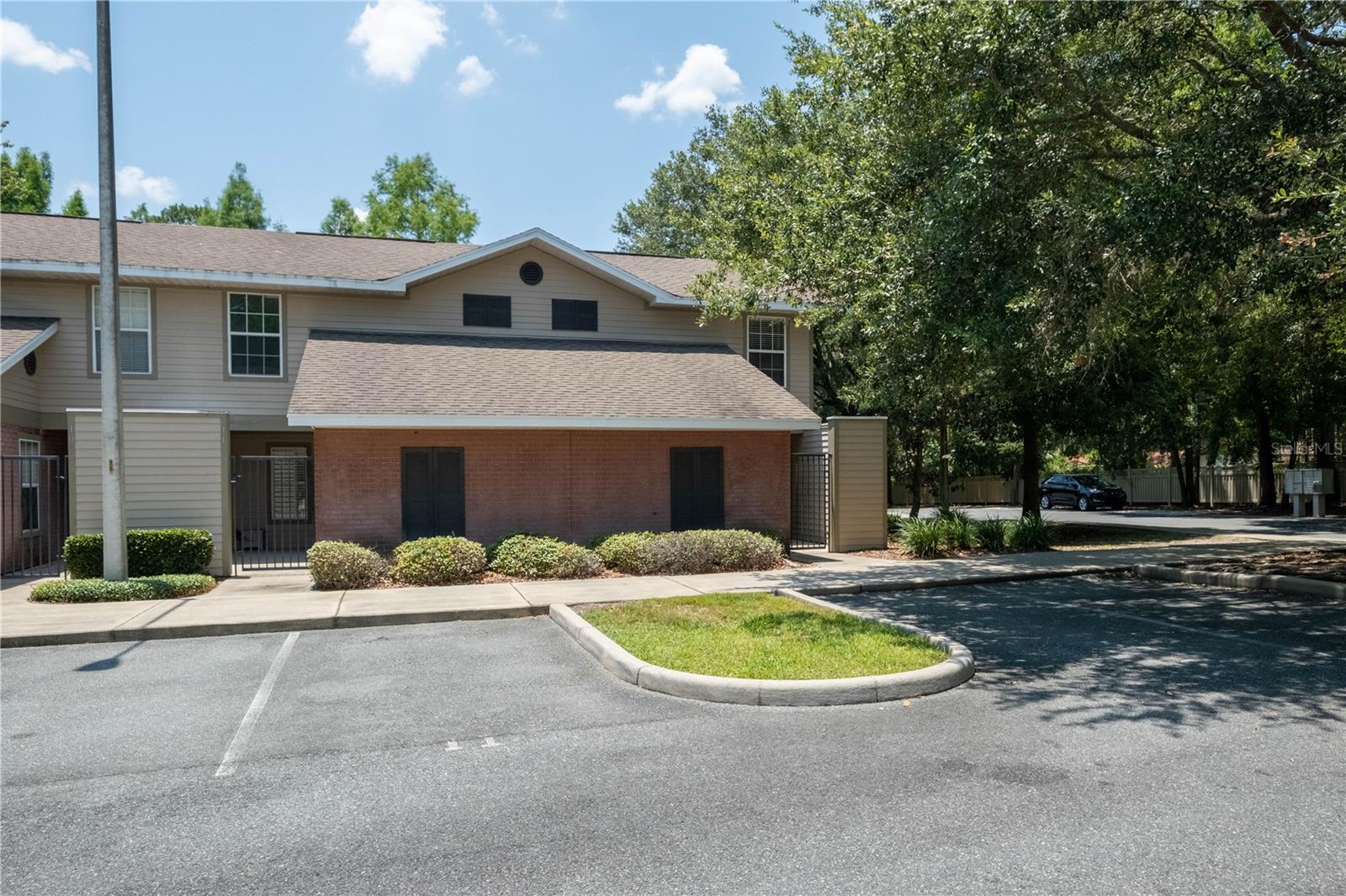 1st image of 1215 Nw 55Th St #11, Gainesville, FL 32605 | MLS# GC513994