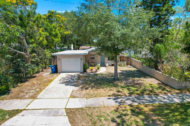 5th image of 5043 14Th Ave N, Saint Petersburg, FL 33710 | MLS# U8203395