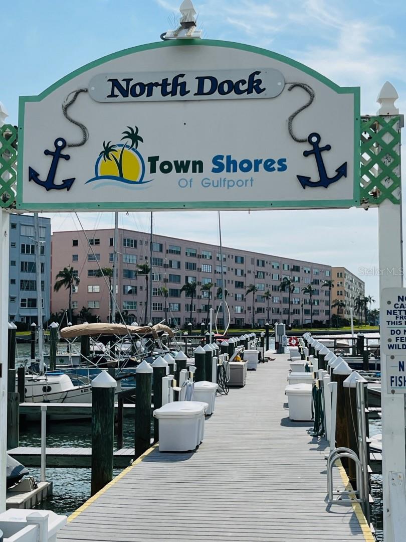 Homes for sale in Gulfport, FL | 6025 Shore Blvd S #411, Gulfport, FL 33707 | MLS# A4575955