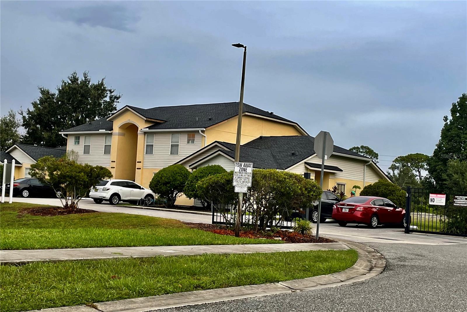 Homes for sale in Orlando, FL | 4991 Ava Pointe Dr #U6, Orlando, FL 32822 | MLS# A4578706