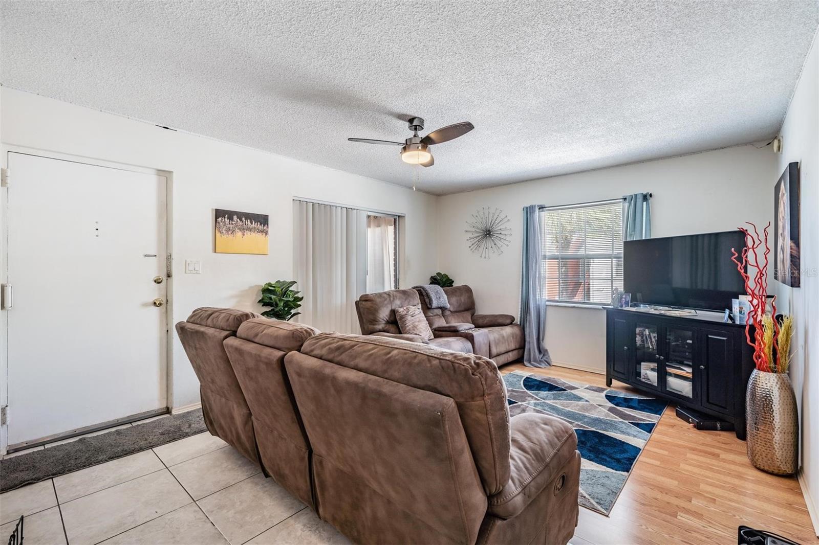 Homes for sale in Saint Petersburg, FL | 1084 82Nd Ter N #E, Saint Petersburg, FL 33702 | MLS# U8216397