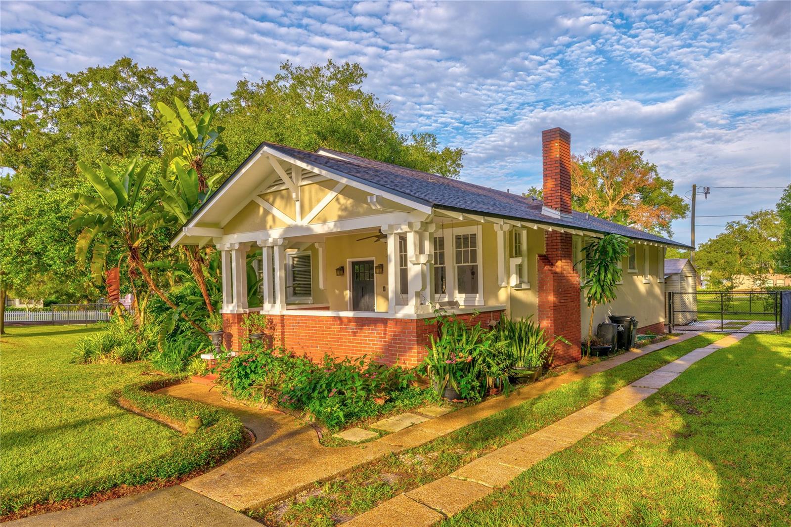 Homes for sale in Sanford, FL | 1519 S Park Ave, Sanford, FL 32771 | MLS# O6148094