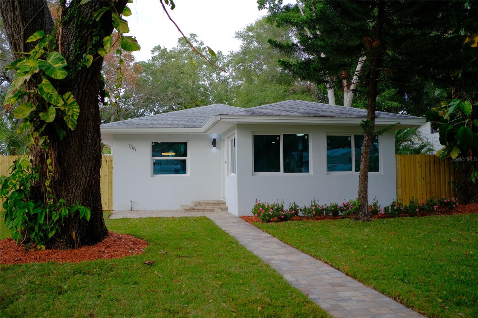 1st image of 135 24Th Ave Se, Saint Petersburg, FL 33705 | MLS# T3486150