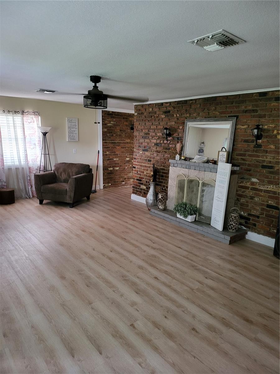 Homes for sale in Fort Meade, FL | 3292 Lake Buffum Rd W, Fort Meade, FL 33841 | MLS# P4928366