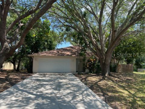 Homes for sale in Sarasota, FL | 4220 King Richard Ct, Sarasota, FL 34232 | MLS# T3493863