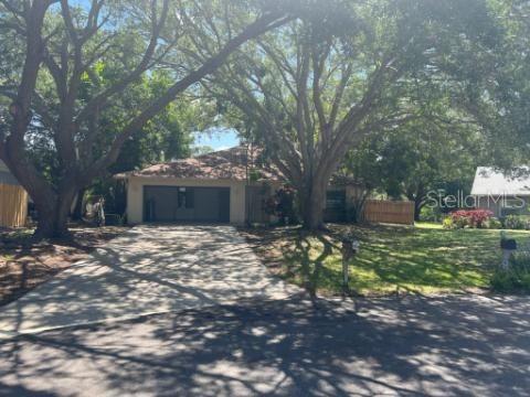 Homes for sale in Sarasota, FL | 4220 King Richard Ct, Sarasota, FL 34232 | MLS# T3493863