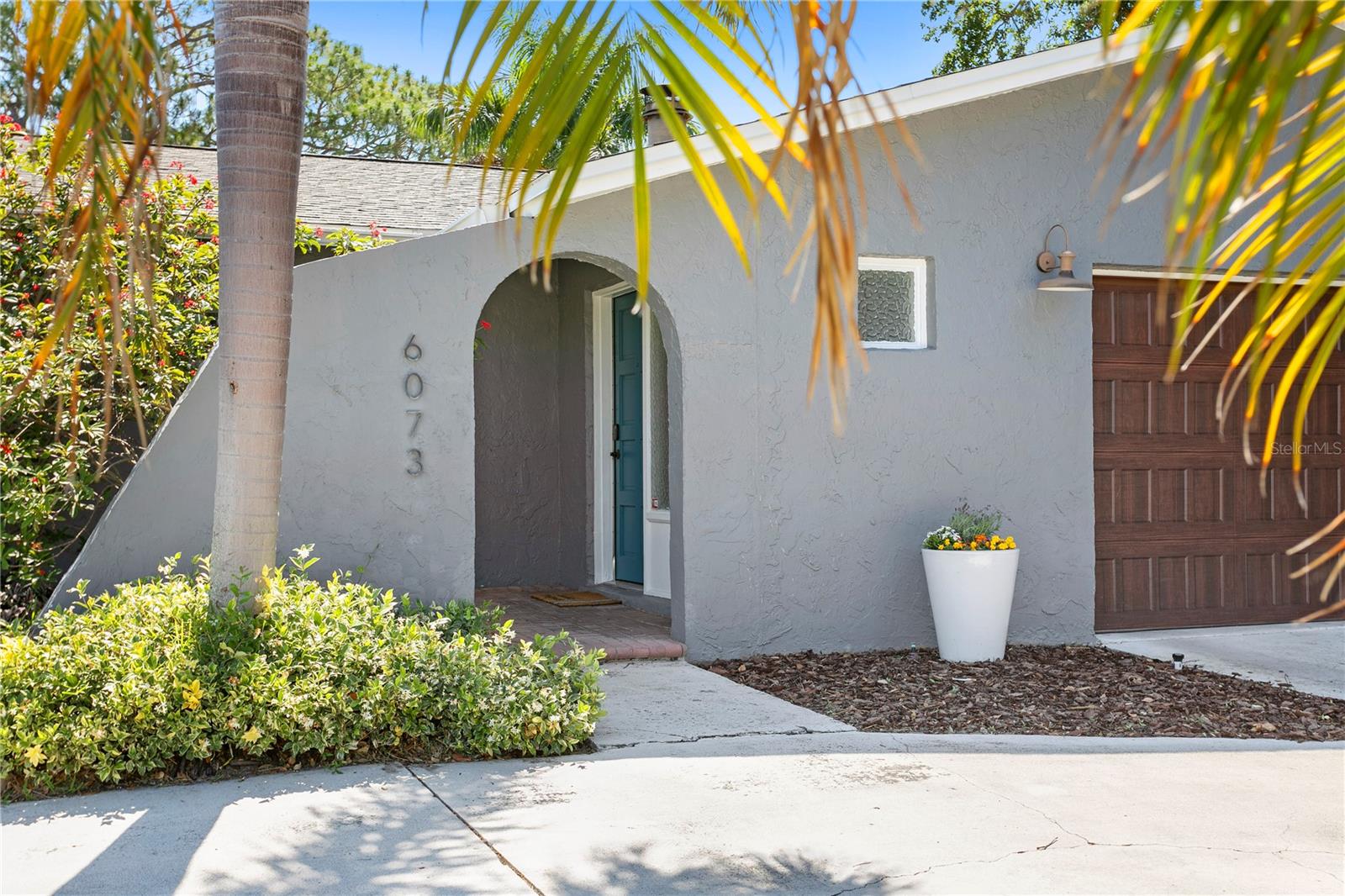 Homes for sale in Saint Petersburg, FL | 6073 Tanglewood Dr Ne, Saint Petersburg, FL 33703 | MLS# U8240037