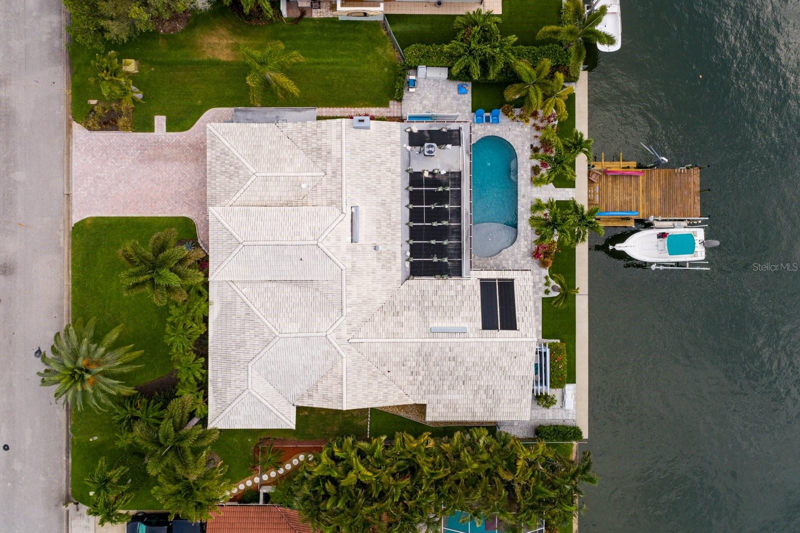 Homes for sale in Saint Petersburg, FL | 2032 Kansas Ave Ne, Saint Petersburg, FL 33703 | MLS# U8243002