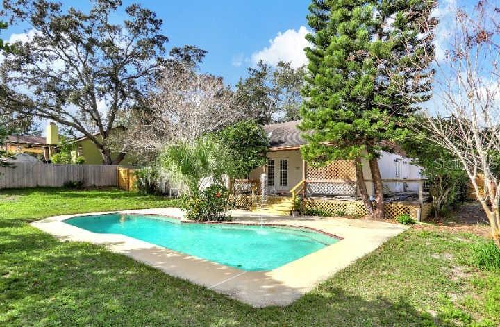 Homes for sale in Orlando, FL | 1550 Dess Dr, Orlando, FL 32818 | MLS# A4611872