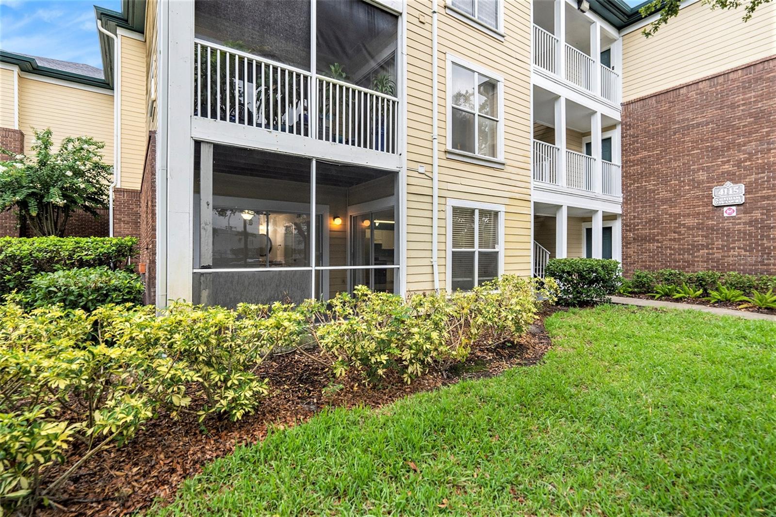 5th image of 4115 Chatham Oak Ct #206, Tampa, FL 33624 | MLS# U8248992