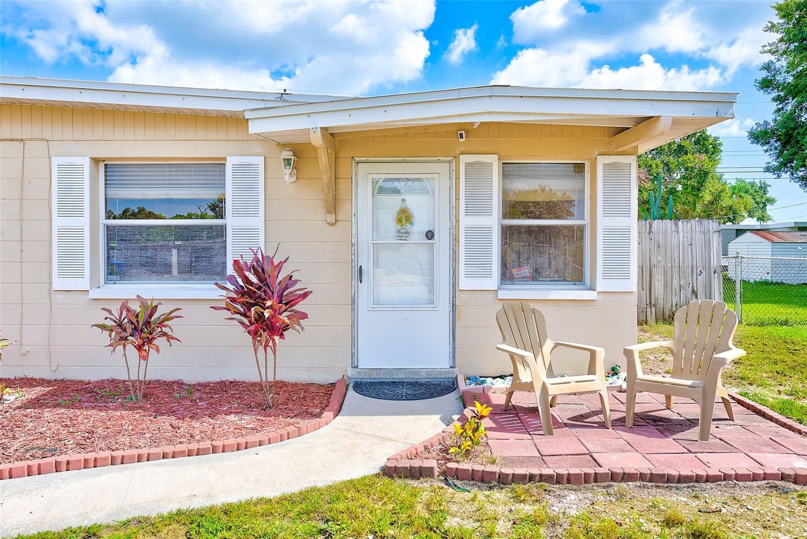 Homes for sale in Largo, FL | 10357 108Th Ave, Largo, FL 33773 | MLS# T3542314