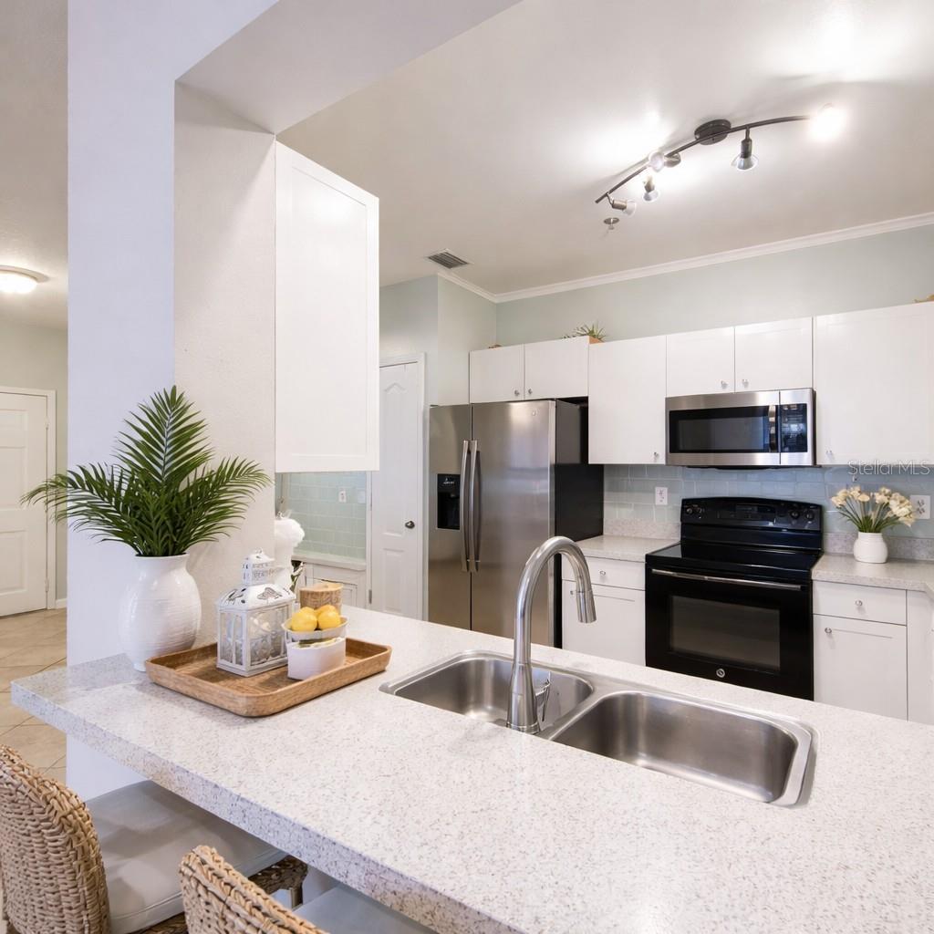 3rd image of 4865 Cypress Woods Dr #2106, Orlando, FL 32811 | MLS# O6227881