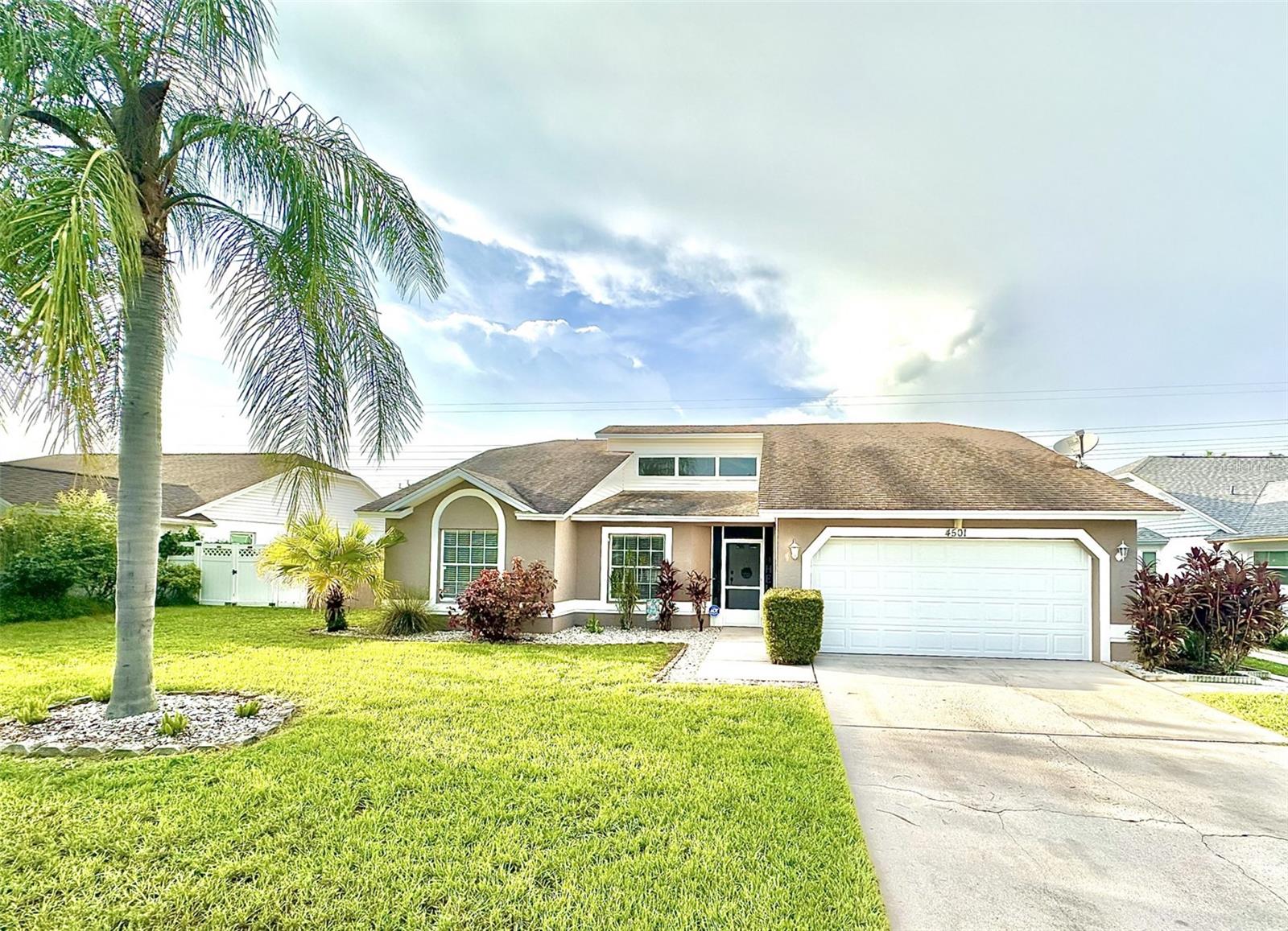 Homes for sale in Bradenton, FL | 4501 9Th Ave E, Bradenton, FL 34208 | MLS# O6229224