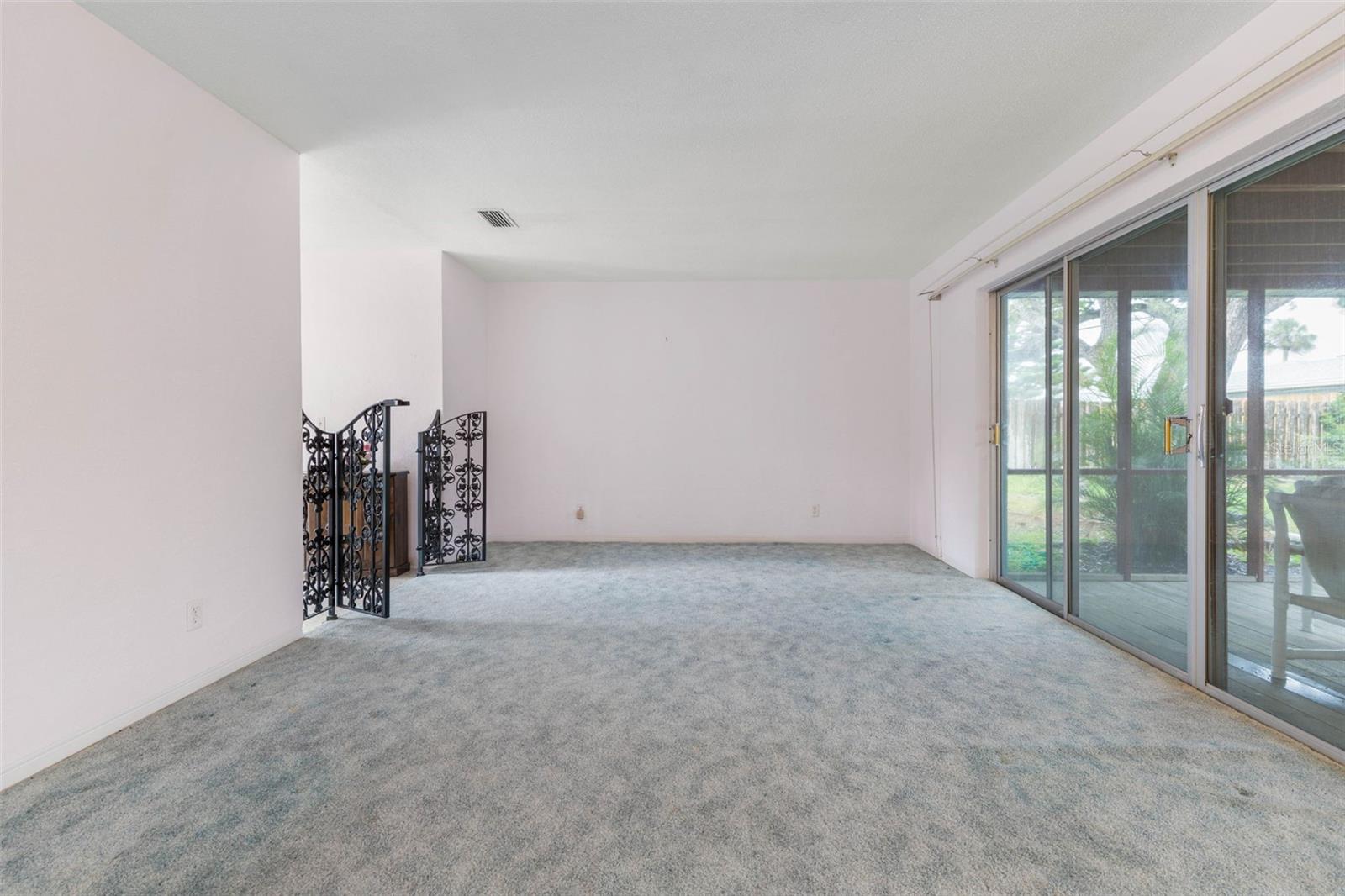 Homes for sale in Ormond Beach, FL | 10 Juniper Dr, Ormond Beach, FL 32176 | MLS# FC303184