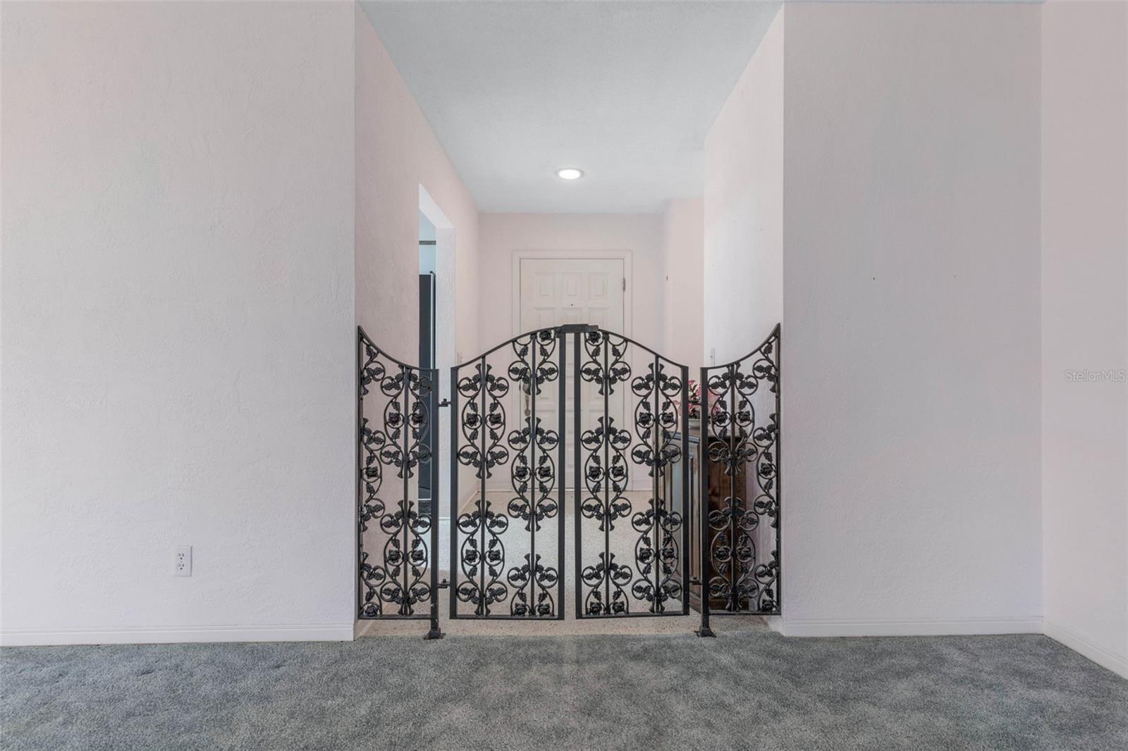 Homes for sale in Ormond Beach, FL | 10 Juniper Dr, Ormond Beach, FL 32176 | MLS# FC303184