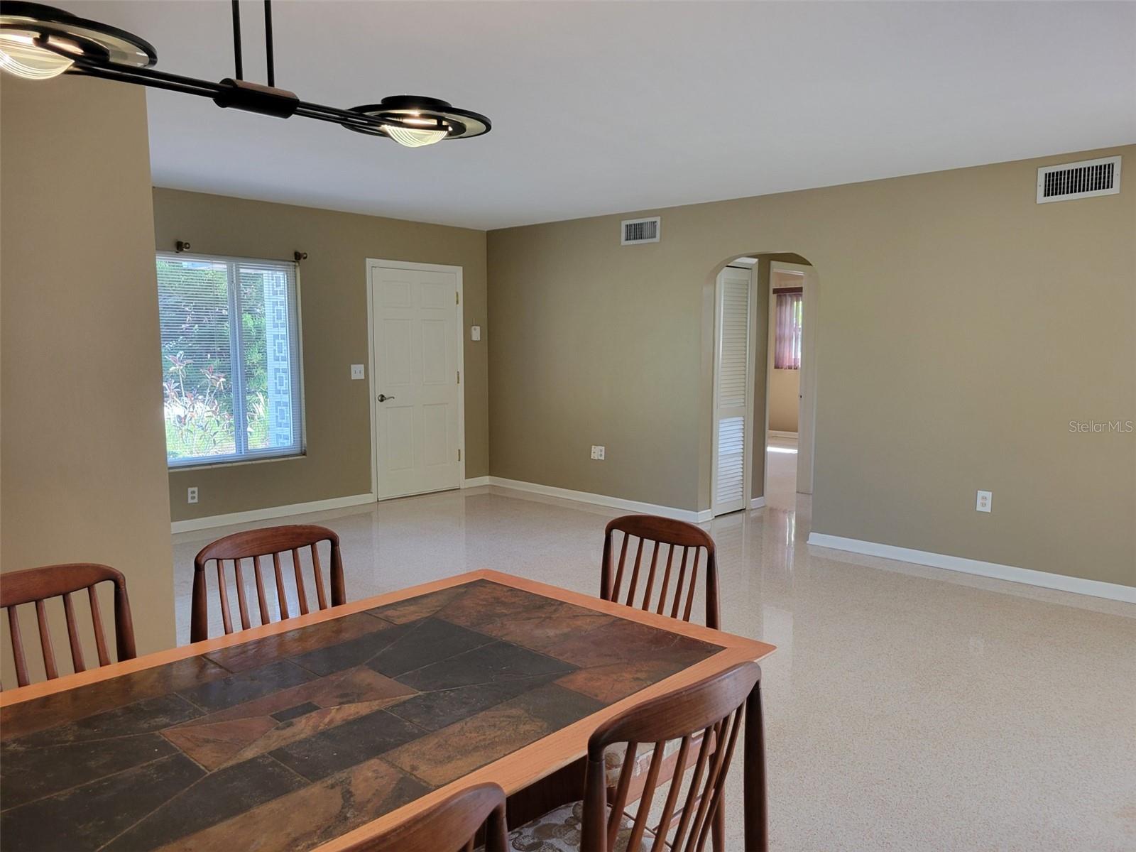 Homes for sale in Clearwater, FL | 1367 Howard St, Clearwater, FL 33756 | MLS# O6234168