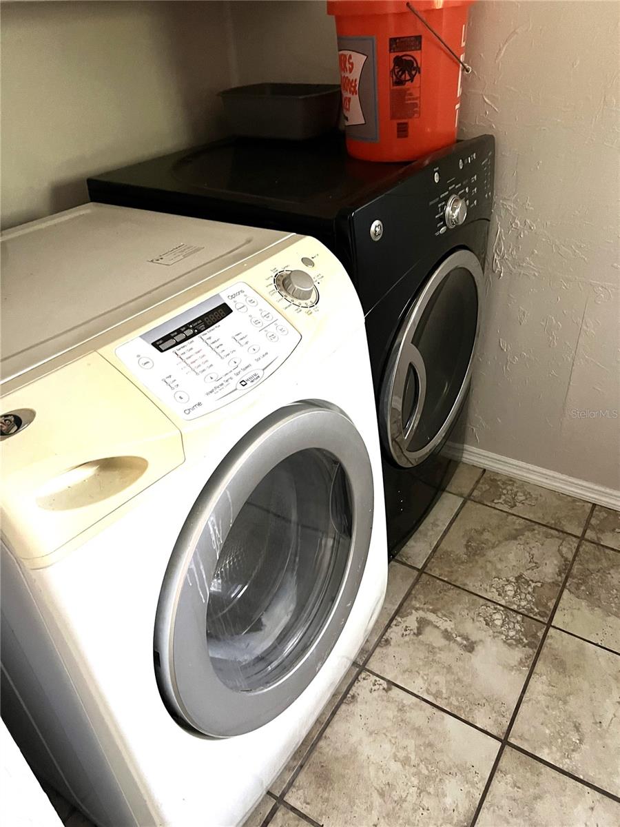 Homes for sale in Plant City, FL | 5030 Sydney Rd, Plant City, FL 33566 | MLS# TB8322808