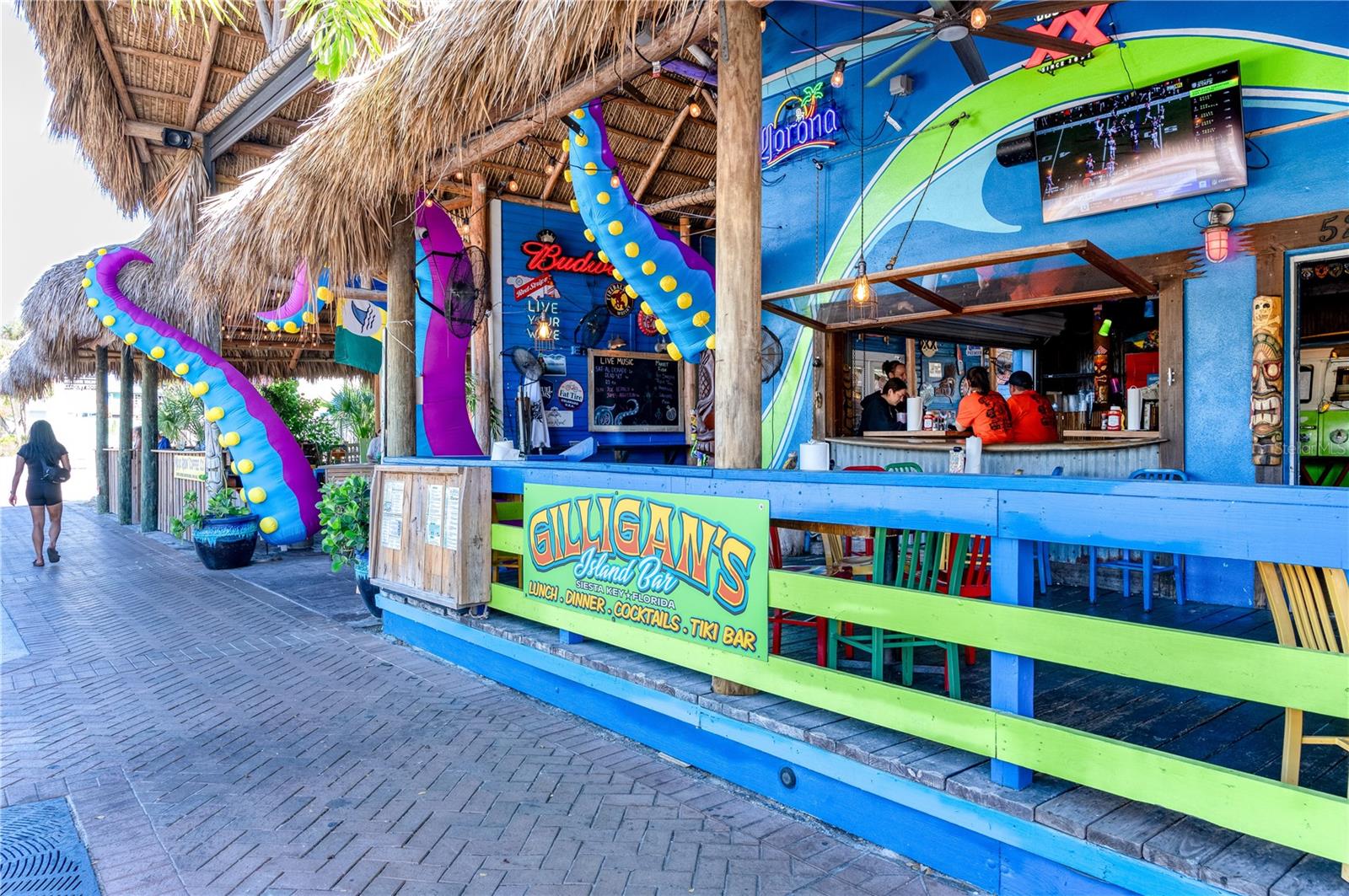 Homes for sale in Sarasota, FL | 420 Beach Rd #203, Sarasota, FL 34242 | MLS# A4631493