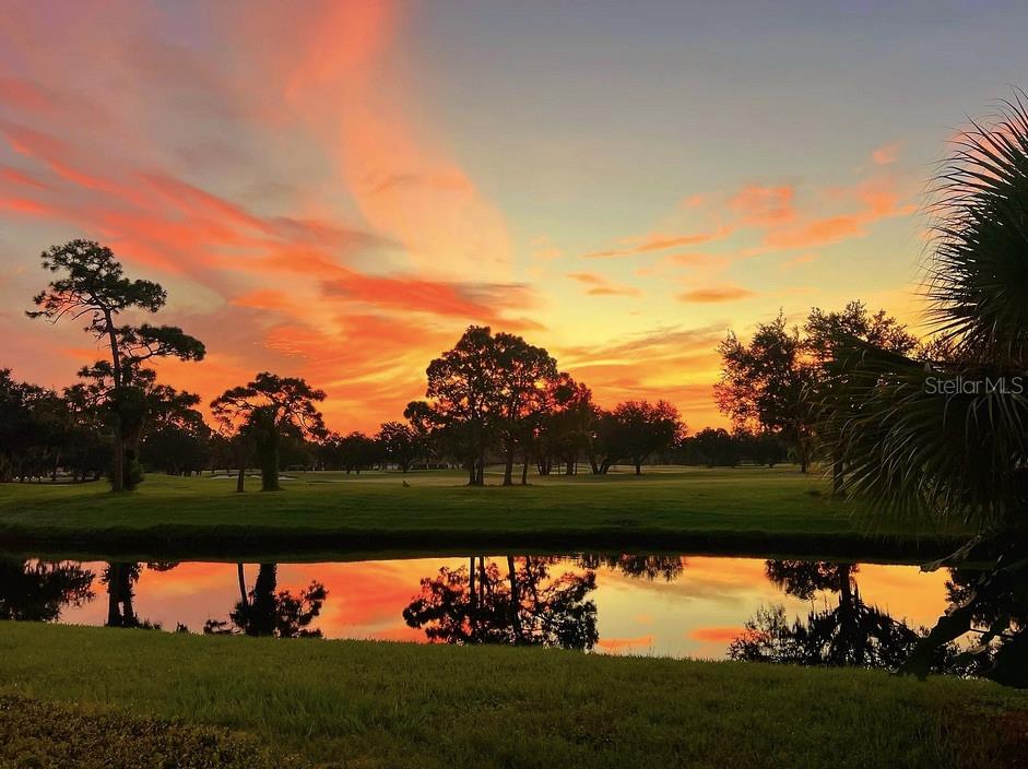 Homes for sale in Sarasota, FL | 7461 W Country Club Dr N N #106, Sarasota, FL 34243 | MLS# A4631704